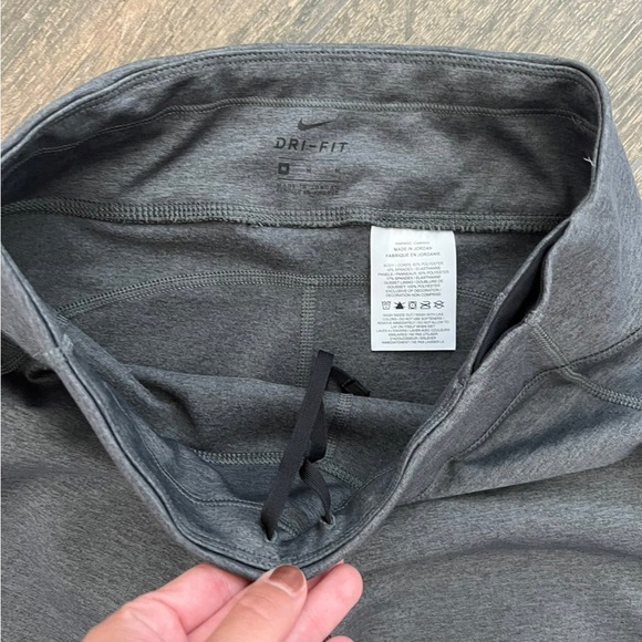 Nike Dri-FIT Classic leggings black and grey mid rise size medium - Picture 5 of 5
